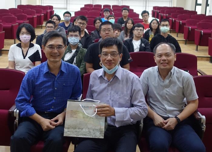 資工系跨領域科技講座_蘇銘暉 律師 資訊與法律圖片